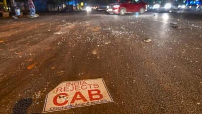 'ഭയന്നുപോയി, വെടിവച്ചുകൊല്ലുമെന്ന് തന്നെ കരുതി';  ജാമിയ ലൈബ്രറിയിലെ നടുക്കുന്ന അനുഭവം പങ്കുവച്ച് വിദ്യാര്‍ത്ഥി