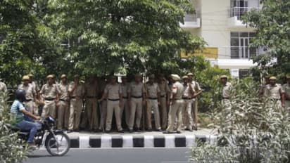 শীতের ভোরে পুলিশের ঘুম, লকআপ থেকে চম্পট দিল নাবালিকা ধর্ষণে অভিযুক্ত