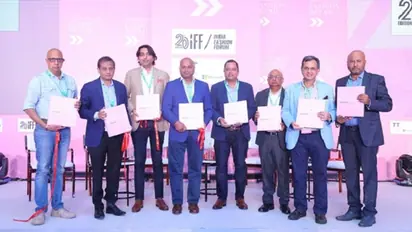 ಫ್ಯಾಷನ್ ಟ್ರೆಂಡಿಂಗ್ನಲ್ಲಿ ಸಿಲಿಕಾನ್ ಸಿಟಿ ಮುಂದು; ಇನ್ನಷ್ಟು ಹೆಚ್ಚಾಗಲಿದೆ ಆನ್ಲೈನ್ ಶಾಪಿಂಗ್