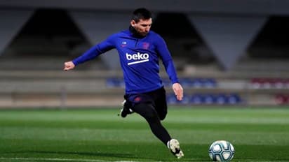 ফাঁকা মাঠে ফুটবল খেলাটা অদ্ভুত, মনে হচ্ছে সব শূন্য থেকে শুরু হচ্ছে, মন্তব্য মেসির