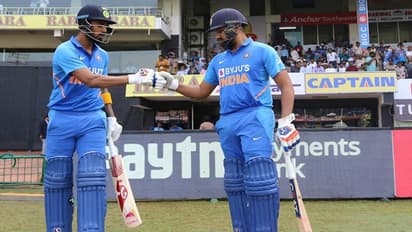 ಕೊಹ್ಲಿ ದಾಖಲೆ ಮುರಿದ ರೋಹಿತ್ ಶರ್ಮಾ; ವಿರಾಟ್‌ಗೂ ಇದೆ ಚಾನ್ಸ್!