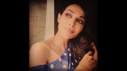 41 வயதிலும் யங் லுக்கில் அசால்ட் பண்ணும் விஜயகாந்த் பட நடிகை ஃப்ளோரா சைனி!