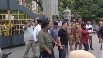 காவல்துறையில் தகிடுதித்தங்கள்... அதிமுக- திமுக செய்யாததை கையிலெடுக்கும் கமல்ஹாசன்..!