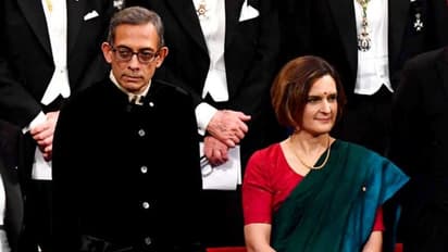 നോബേല് ജേതാക്കളായ അഭിജിത്ത് ബാനര്ജിക്കും എസ്തര് ഡഫ്ലോയ്ക്കും ക്ഷണം; കേരളത്തിന്റെ 'ഫ്യൂച്ചര്' തീരുമാനിക്കാന് ഫ്യൂച്ചര് 2020!