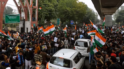 പിന്തുണ അഭ്യർത്ഥിച്ച് ജാമിയ വിദ്യാർത്ഥികൾ; ഇന്ന് ചെങ്കോട്ടയിലേക്ക് മാർച്ച്