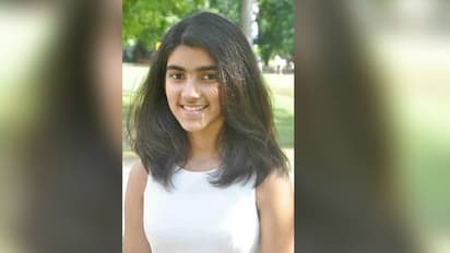 প্রকাশ্যে নাগরিকত্ব আইনের বিরোধিতা, সোশ্যাল মিডিয়ায় ভাইরাল সৌরভ-কন্যার স্টেটাস