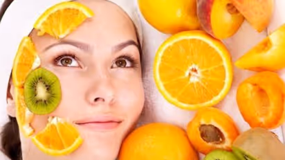 മുഖകാന്തി വര്ധിപ്പിക്കാന് സഹായിക്കുന്ന 3 തരം ഫ്രൂട്ട് ഫേസ് പാക്കുകൾ