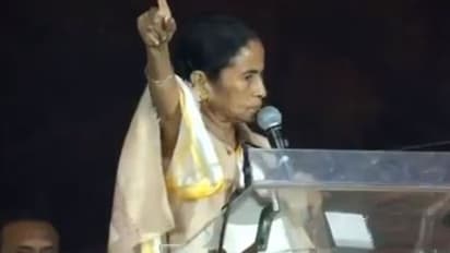 মোদীকে চ্যালেঞ্জ ঠুকে গণভোটের ডাক মমতার, দায়িত্ব নিক রাষ্ট্রসঙ্ঘ