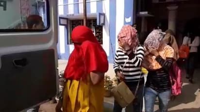 सेक्स रैकेट में दो एक्ट्रेस गिरफ्तार, जानें कितना लेती थी चार्ज