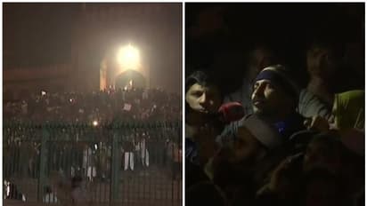 ദില്ലി ജുമാമസ്ജിദിൽ പ്രതിഷേധം തുടരുന്നു, മസ്ജിദിനെ പ്രതിഷേധ വേദിയാക്കരുതെന്ന് ഇമാം