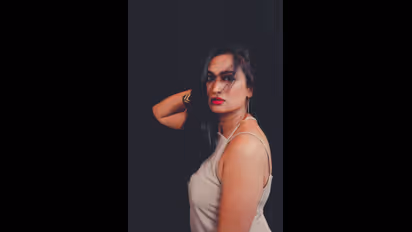 'ಫೇರ್ ಆ್ಯಂಡ್ ಲವ್ಲಿ' ಹುಡ್ಗಿ ಈಸ್ ಬ್ಯಾಕ್‌ ಟು ಸ್ಯಾಂಡಲ್‌ವುಡ್: ಫೋಟೋಸ್ ನೋಡಿ!