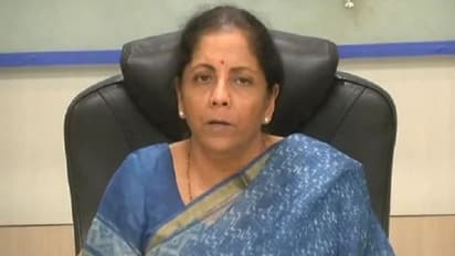 సోనియా గాంధీ ప్రజలను తప్పుదారి పట్టిస్తున్నారు: కేంద్ర మంత్రి