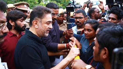 പാര്ലമെന്റിലെ ഭൂരിപക്ഷം രാജ്യത്തെ തകര്ക്കാനുള്ള അവകാശമല്ലെന്ന് അവര് തിരിച്ചറിഞ്ഞിട്ടുണ്ട്: കമല് ഹാസന്