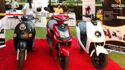 మార్కెట్లోకి సరికొత్త ఎలక్ట్రిక్ స్కూటర్...ఫీచర్లు అదుర్స్!