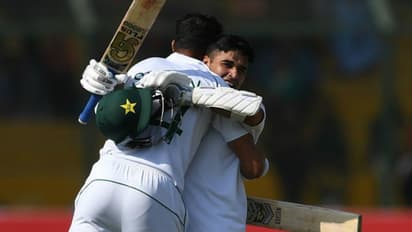 டெஸ்ட் கிரிக்கெட் வரலாற்றில் இந்திய அணி மட்டுமே செய்த சாதனையில் இணைந்தது பாகிஸ்தான்.. செம ரெக்கார்டு