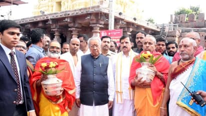 గవర్నర్ బిశ్వ భూషణ్ శ్రీశైలం పర్యటన... చెంచులతో ముఖాముఖి