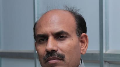 झारखंड के दिलचस्प उम्मीदवार, कोई IAS-IPS अफसर रहा, किसी ने छोड़ा लाखों का पैकेज