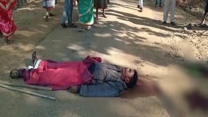 युवक को दर्दनाक मौत देकर बीच सड़क फेंक दी लाश, पर्चे में लिखा पुलिस का साथ दिया तो यही अंजाम होगा