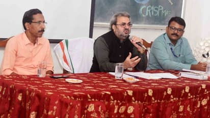 തെരഞ്ഞെടുപ്പ് പ്രചാരണ പരിപാടികൾ സജീവമായും ജനകീയമായും നടത്തണം: ടിക്കാറാം മീണ