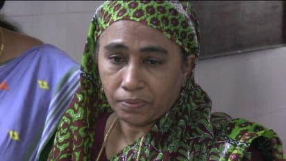 തിരൂരില് മാലിന്യം തള്ളുന്നത് ചോദ്യം ചെയ്ത കൗൺസിലർക്ക് യുവാവിന്റെ മർദനം