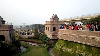 নিকো থেকে ইকোপার্ক, বড়দিনে দিনভর হুল্লোর