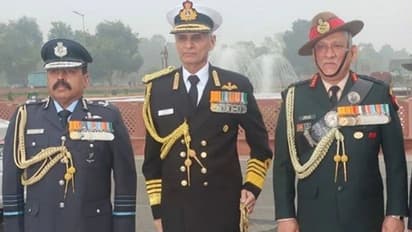 ആവശ്യപ്പെട്ടതിനേക്കാള് ഒരു ലക്ഷം കോടി കുറച്ച് സൈന്യത്തിന് നല്കി കേന്ദ്രസര്ക്കാര്