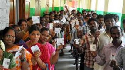 தமிழக ஊரக உள்ளாட்சித் தேர்தல்... சராசரியாக 77 சதவீதம் வாக்குப்பதிவு... ஜன.2 வாக்கு எண்ணிக்கை!