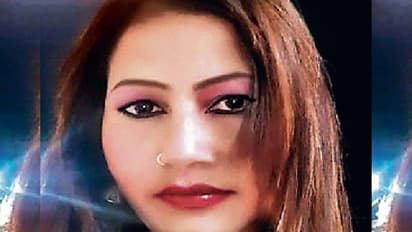 WhatsApp पर वायरल हुई इस महिला की अधजली तस्वीर देखकर लोगों को याद आ गया 'हैदराबाद कांड'