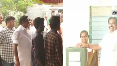 சாமானிய மக்களோடு மக்களாக வரிசையில் நின்று வாக்களிப்பு... கெத்து காட்டிய முதல்வர் பழனிச்சாமி..!