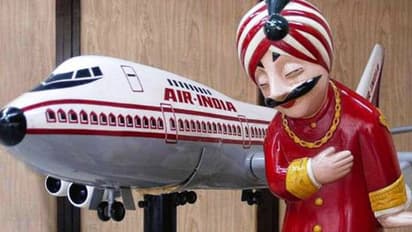 ১০০ শতাংশই বিক্রি হচ্ছে 'সোনার পাখি', বিনিয়োগকারীদের টানতে দেওয়া হচ্ছে দেদার সুবিধা