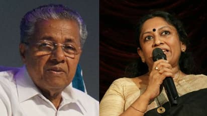 മുഖ്യമന്ത്രി പിണറായിയാണ് അവരെ ‘മാവോയിസ്റ്റുകള്’ ആക്കിത്തീര്ക്കുന്നത്; യുഎപിഎ കേസില് രൂക്ഷവിമര്ശനവുമായി കെആര് മീര