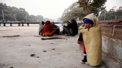 কনকনে ঠান্ডায় কাঁপছে রাজধানীও, ১৯০১ সালের পর শীতলতম ডিসেম্বর দিল্লিতে