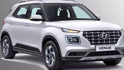 വെന്യുവിന് പുതിയ വേരിയന്റുകളുമായി ഹ്യുണ്ടായി