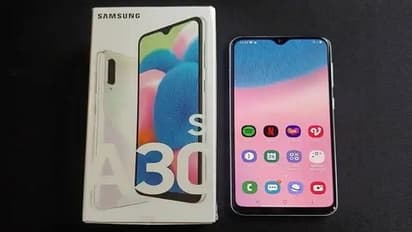 శామ్సంగ్ గెలాక్సీ నుండి కొత్త స్మార్ట్ ఫోన్...128 జిబి స్టోరేజ్ తో..