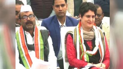 यूपी पुलिस पर प्रियंका ने लगाया था झूठा आरोप, अब बयान से पलटी बोली सिर्फ हाथ लगाया