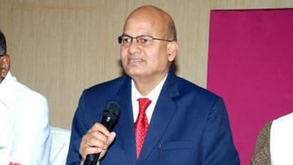 తెలుగు కంటే ఇంగ్లీషే ఈజీ... ప్రభుత్వానికి మేమిచ్చే నివేదిక ఇదే: జస్టిస్ ఈశ్వరయ్య