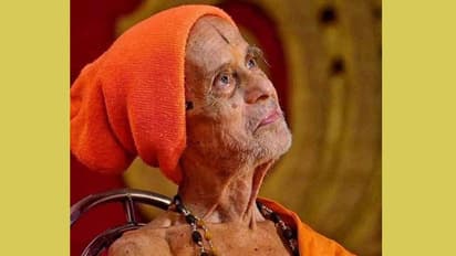 ಪೇಜಾವರ ಶ್ರೀಗಳು ದೈವಾಧೀನ : ಸಿದ್ದರಾಮಯ್ಯ ಸೇರಿ ಗಣ್ಯರ ಸಂತಾಪ