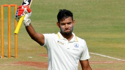 மத்திய பிரதேசத்திடம் மண்ணை கவ்வாமல் தமிழ்நாட்டு மானத்தை காப்பாற்றிய காந்தி.. அபார சதம்