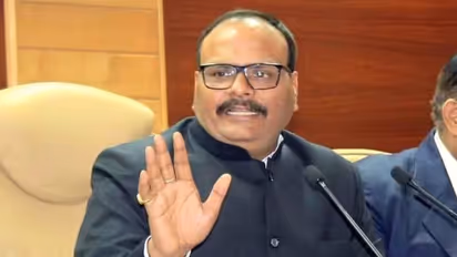 एक्शन मोड में डिप्टी सीएम ब्रजेश पाठक, ड्यूटी पर उपस्थित ना रहने वाले डॉक्टरों पर होगी सख्त कार्रवाई