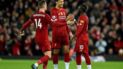 പ്രീമിയര് ലീഗില് ലിവര്പൂള് അപരാജിത കുതിപ്പ് തുടരുന്നു; സിറ്റിയും ചെല്സിയും ജയിച്ചു