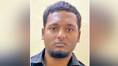 இன்ஸ்டாகிராம் வீடியோ காலில் மாணவி குளிப்பதை படம் எடுத்த இளைஞர் ! மிரட்டி படுக்கைக்கு அழைத்ததால் கைது !!