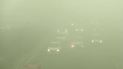 ఉత్తర భారతాన్ని ముంచెత్తిన చలి.. ద‌ట్ట‌మైన పొగ‌మంచుతో విమానాల రాకపోకలు ఆల‌స్యం 