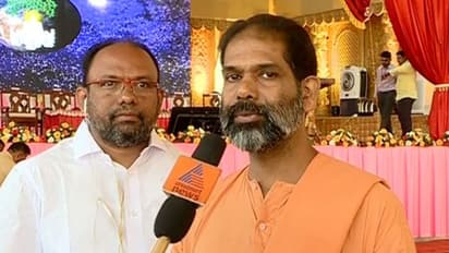 ഗുരുവിനെ പാര്ശ്വവത്കരിക്കാൻ ശ്രമം; സര്ക്കാരിനെതിരെ വിമര്ശനവുമായി ശിവഗിരി മഠം ജനറൽ സെക്രട്ടറി