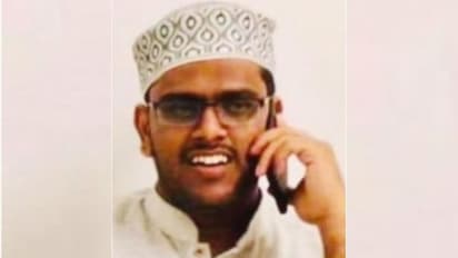 ബൈക്കില് കാറിടിച്ച് അപകടം; പരിക്കേറ്റ മദ്രസാധ്യാപകന് മരിച്ചു