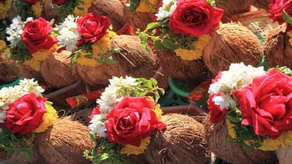 തേങ്ങയടിച്ചു പൊളിക്കുന്നത് തലയില്, വ്യത്യസ്തമായ ആചാരവുമായി ഒരു ക്ഷേത്രം