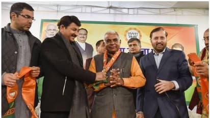 തെരഞ്ഞെടുപ്പിന് മുമ്പ് തിരിച്ചടി; ആപ് നേതാവ് ബിജെപിയില്