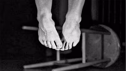 15-year-old boy commits suicide at Birbhum police station