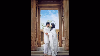 ಶ್ರೀ ಮುರಳಿ-ವಿದ್ಯಾ 20 ವರ್ಷದ ಲವ್‌ ಸ್ಟೋರಿಗೆ ಸಾಕ್ಷಿಯಾಯ್ತು ಈ ಫೋಟೋಸ್!