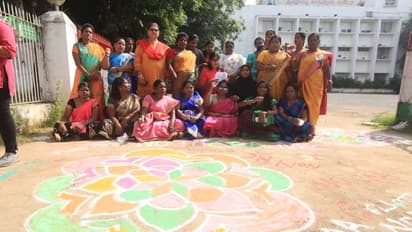 குடியுரிமை சட்ட திருத்தத்திற்கு கோலம் போட்டு எதிர்ப்பு தெரிவித்த திருமாவளவன்! புகைப்பட கேலரி!