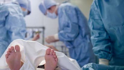 ശസ്ത്രക്രിയയ്ക്കിടെ തീപ്പിടിച്ച് രോഗി മരിച്ചു; ഇങ്ങനെയും കാണുമോ ആശുപത്രികള്!